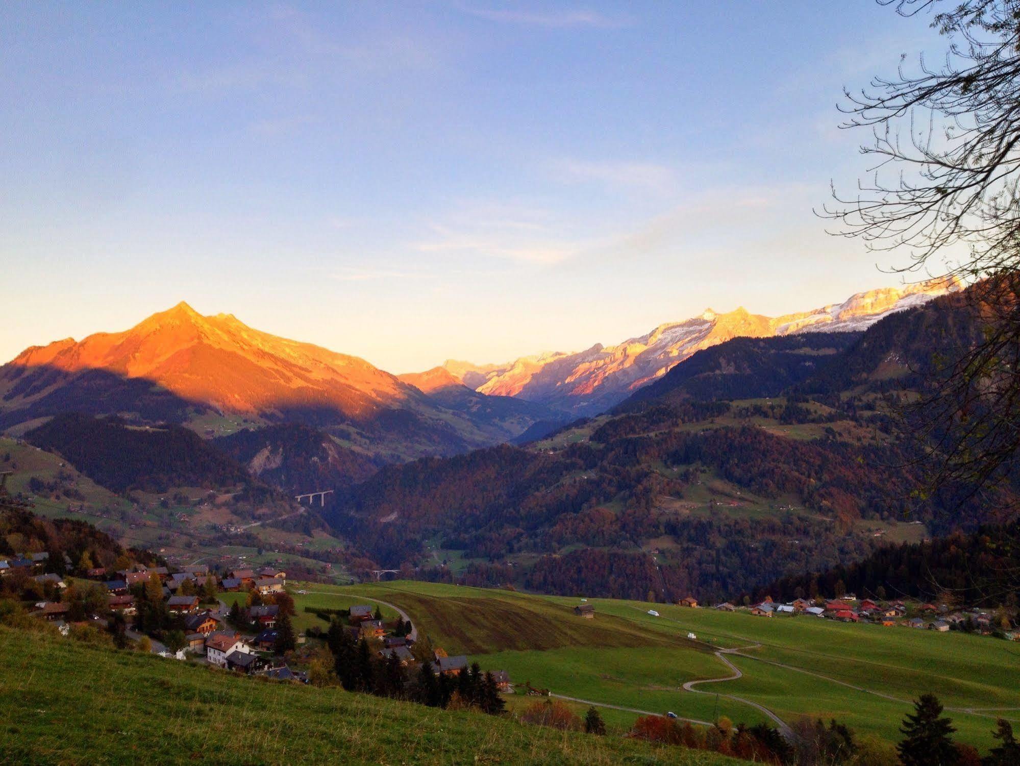 Leysin Lodge Exteriör bild