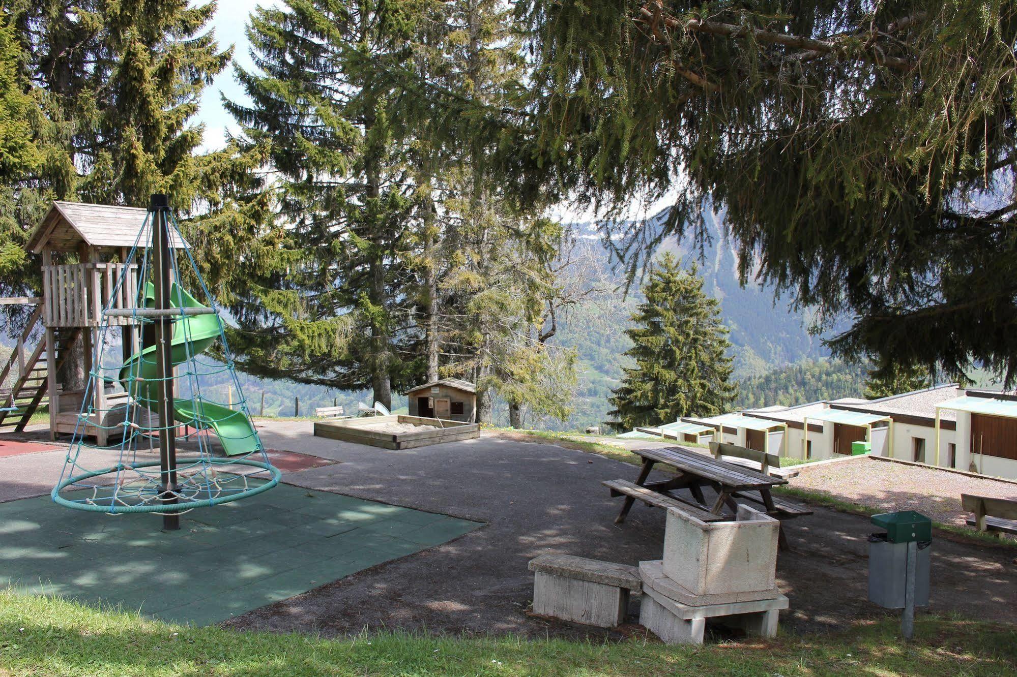 Leysin Lodge Exteriör bild